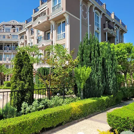 Izi Palace Deluxe Studiob1 Слънчев бряг