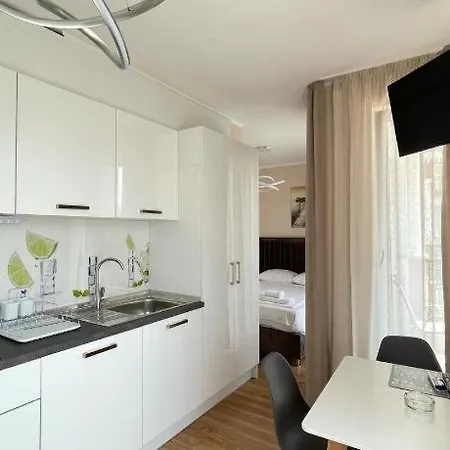 Izi Palace Deluxe Studiob1 Apartmán Sluneční pobřeží