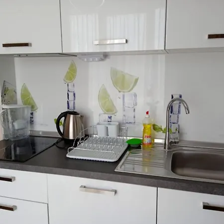 Apartman Izi Palace Deluxe Studiob1 *