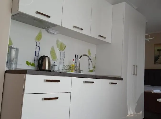 Izi Palace Deluxe Studiob1 *